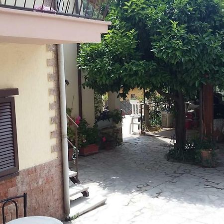 Casa Swami Apartment ลาสเปเซีย ภายนอก รูปภาพ